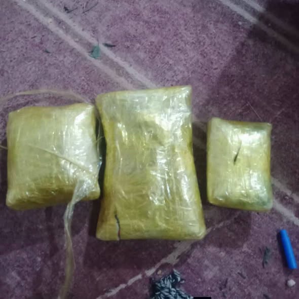 يقظة أمنية تُحبط محاولة تهريب 3 كجم من الحشيش المخدر عبر البوابة الشرقية لحضرموت