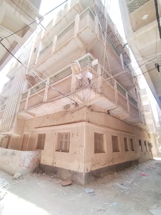 يوجــد بيــت للبيع في الديــس
