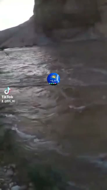 سيل نهر وادي عدم ..🌊🌊عصر هذا اليوم الاحد